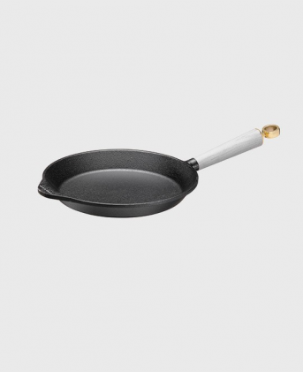 frying pan 26